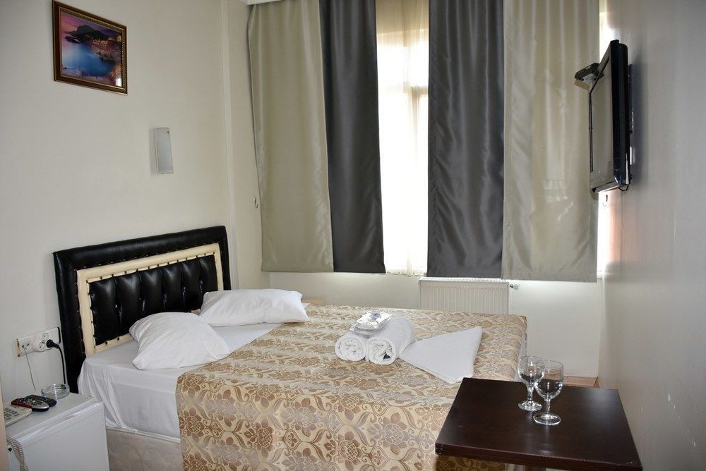 Beyaz Koesk Hotel Istanbul Exterior foto